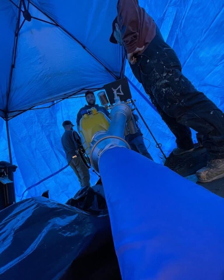 Thompson Trenchless and Hydro Jetting team works together to repair pipes using special equipment and safe methods.