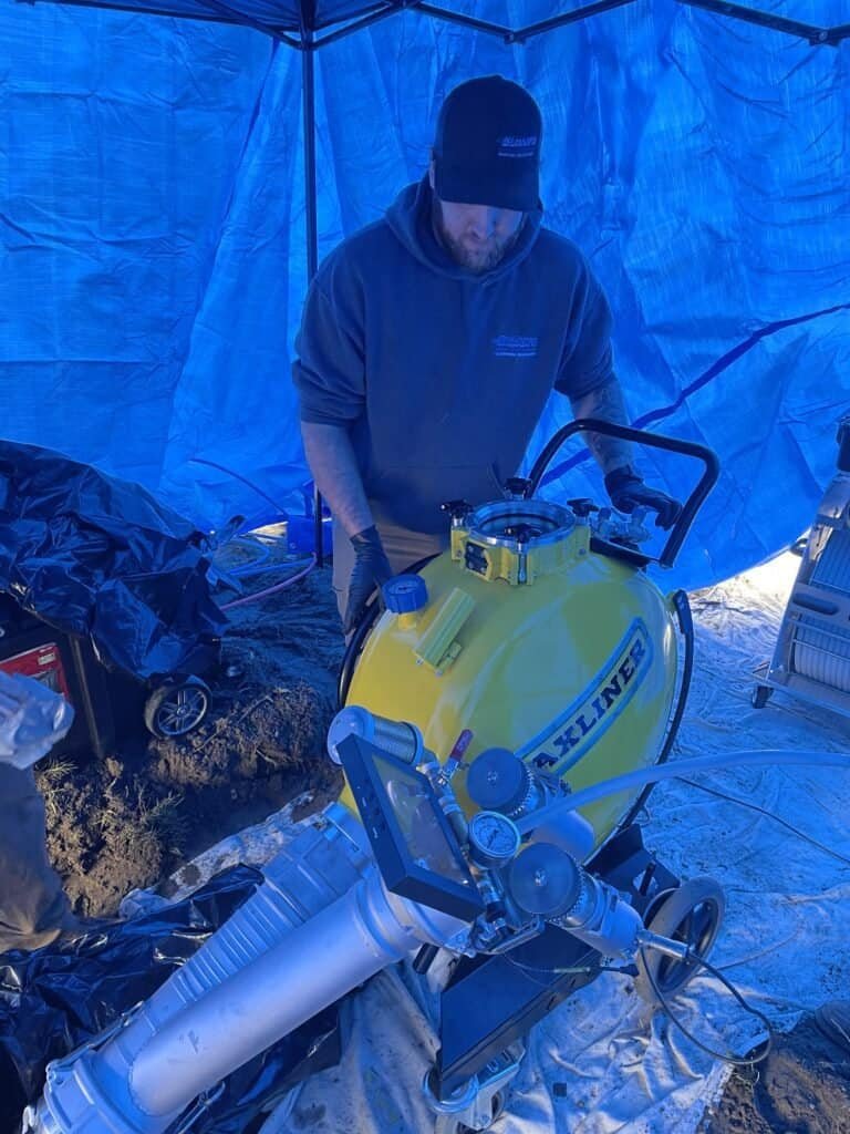 A Thompson Trenchless and Hydro Jetting plumber uses high-tech tools for fast, safe pipe cleaning and repair services.