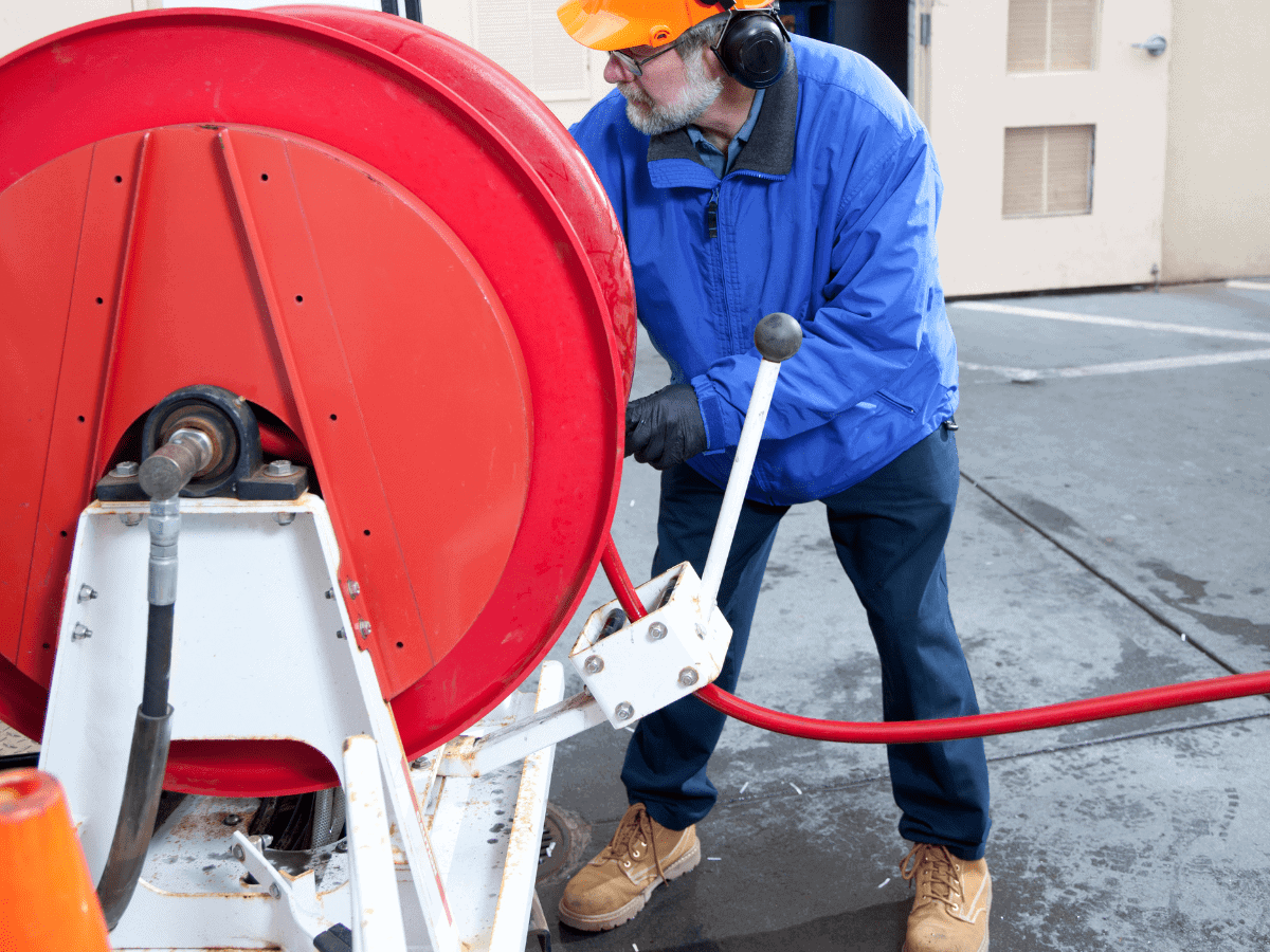 Thompson Trenchless and Hydro Jetting expert uses high-pressure water to clean pipes for better pipe repair results.