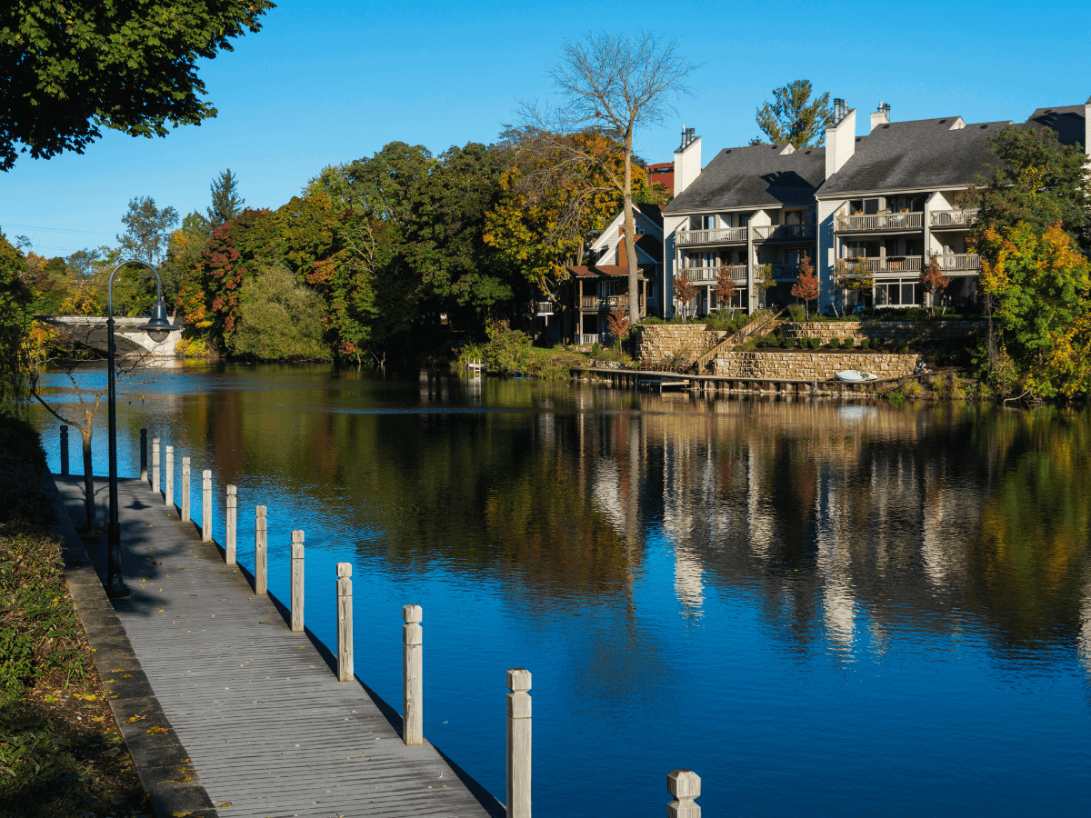 Like Thompson Trenchless and Hydro Jetting, the scene shows calmness and smooth flow, reflecting expert work.